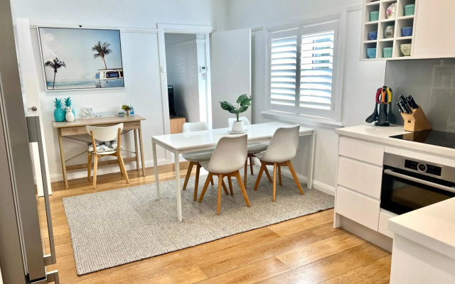 Manly Family-Friendly Getaway- stroll to beach, cafes, parks