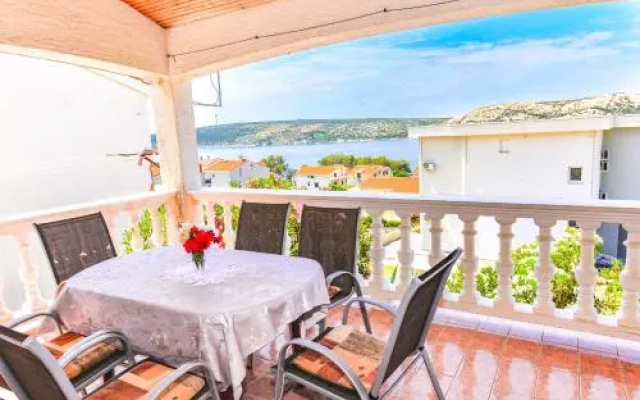 Apartment Mirjana