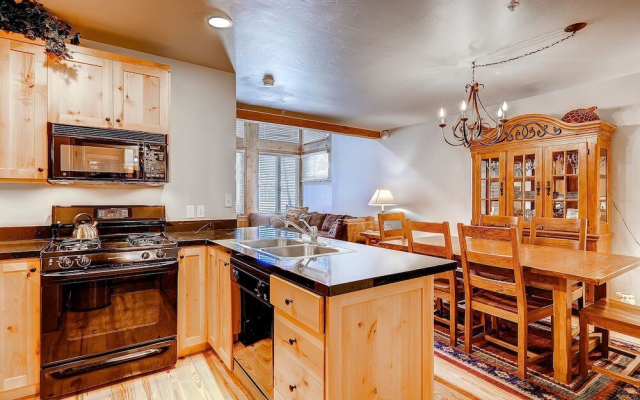 Portico - 3BR Condo #7 - LLH 61695
