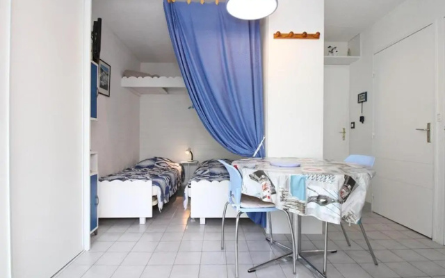 Appartement Balaruc-les-Bains, 1 pièce, 2 personnes - FR-1-553-58