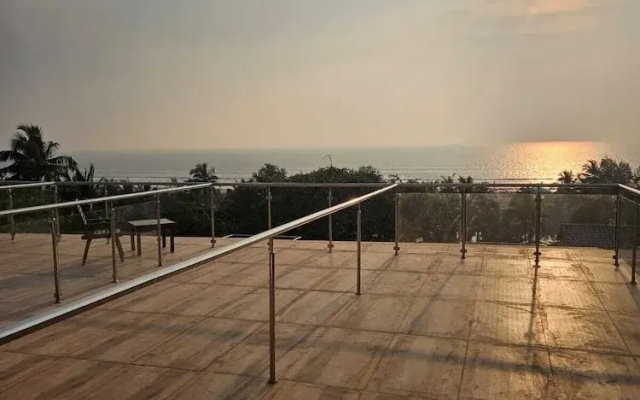 Coco 7 Beach Resort