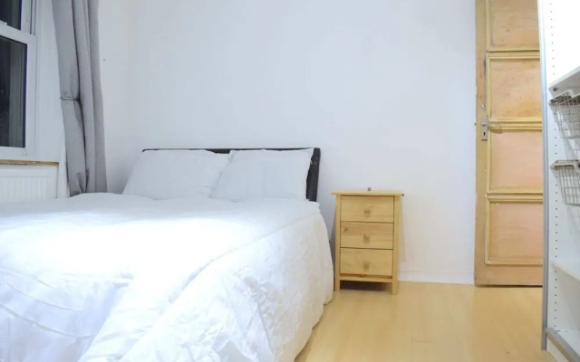 Flat in Bethnal Green