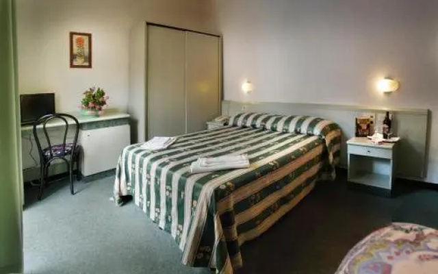 Hotel Aurora