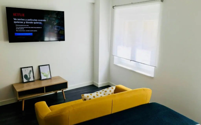 Apartamentos Arriba by gaiarooms