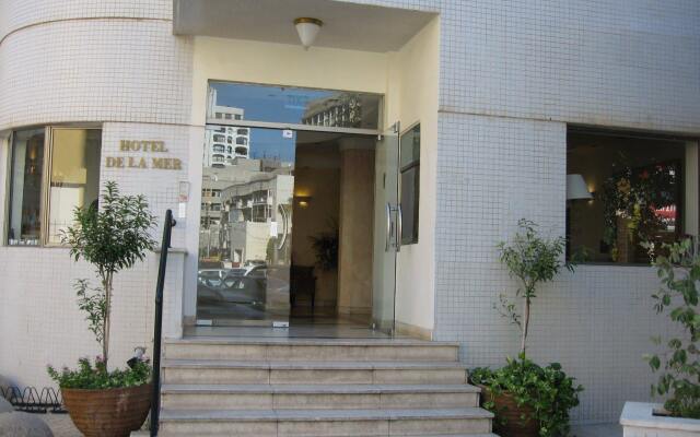 Hotel De La Mer – by Zvieli Hotels in Tel Aviv, Israel from 226$, photos, reviews - zenhotels.com hotel front