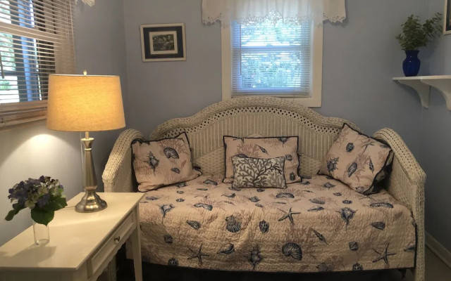 Coastal Breezes by Jekyll Realty