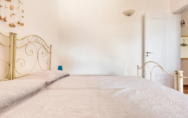 2753 Villa Evelin by Barbarhouse