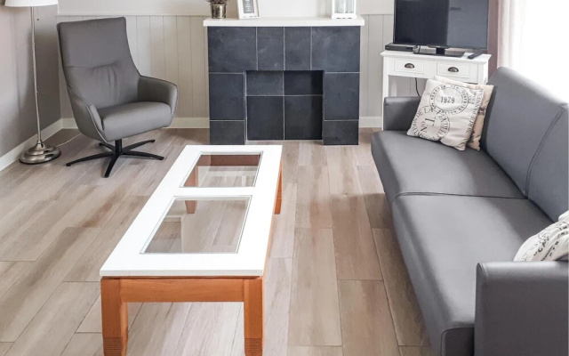 Stunning Home in Breskens With 2 Bedrooms and Wifi