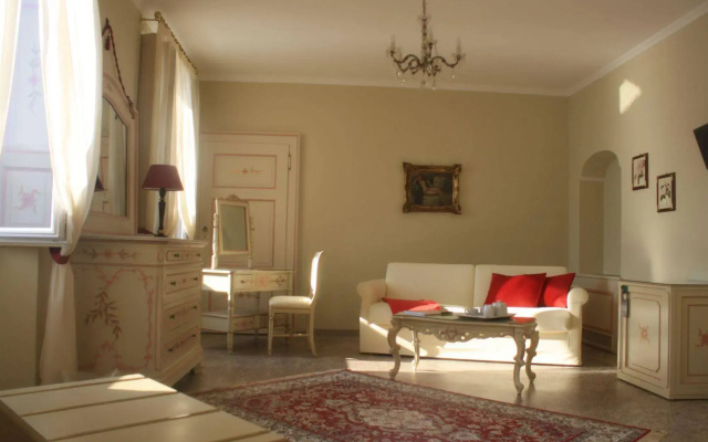 Villa La Mirabella