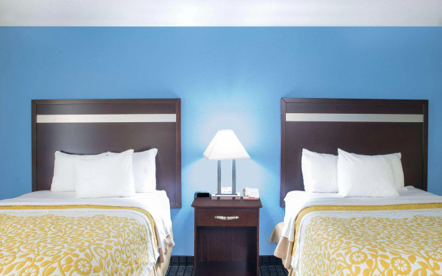 Days Inn by Wyndham New Haven
