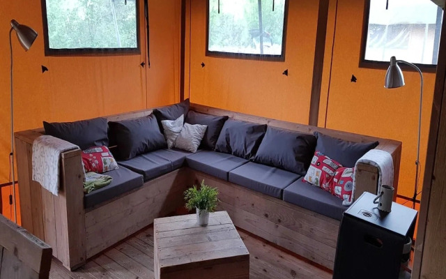 Mountain Glamping Retreat for 6 Guests