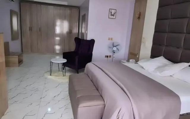 Uphoria Apartments