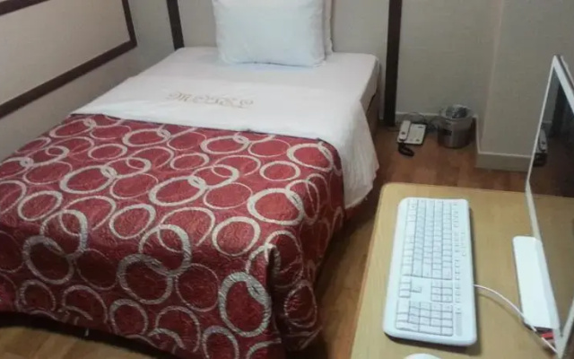 Dongnimmun Motel