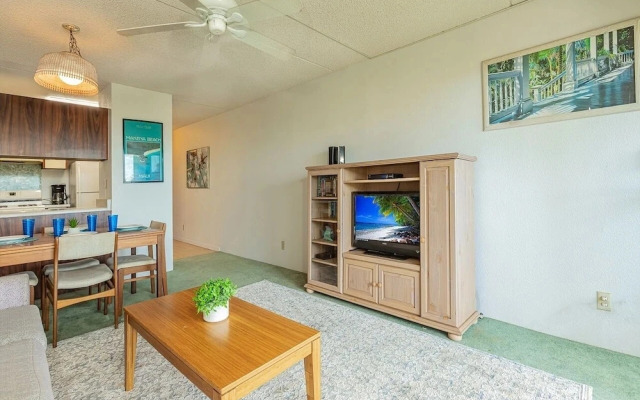 Kihei Akahi D-207 1 Bedroom Condo