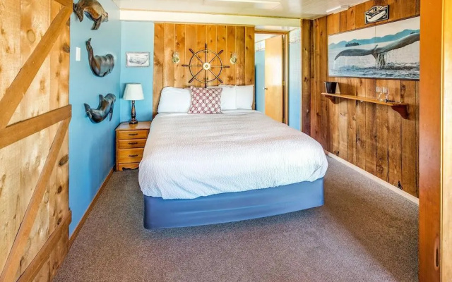 Moolack Shores Inn