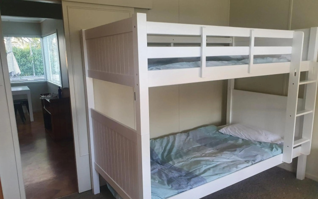 Kapuka Paradise - Wharewaka Holiday Home