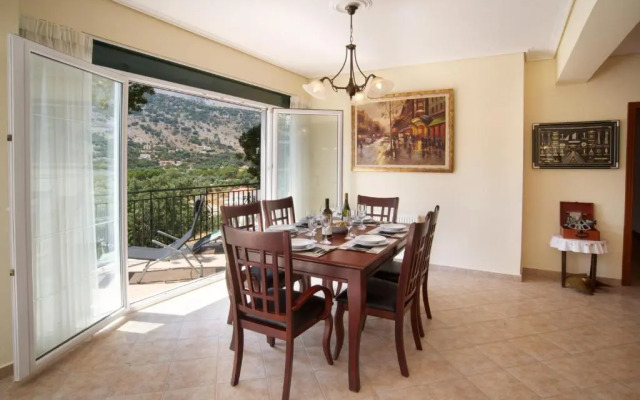 Faos Luxury Apartments