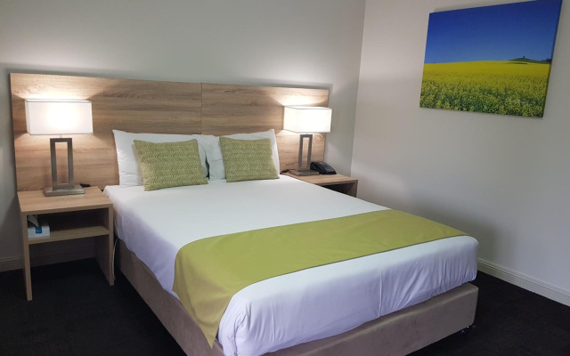Quality Inn Carriage House Wagga Wagga