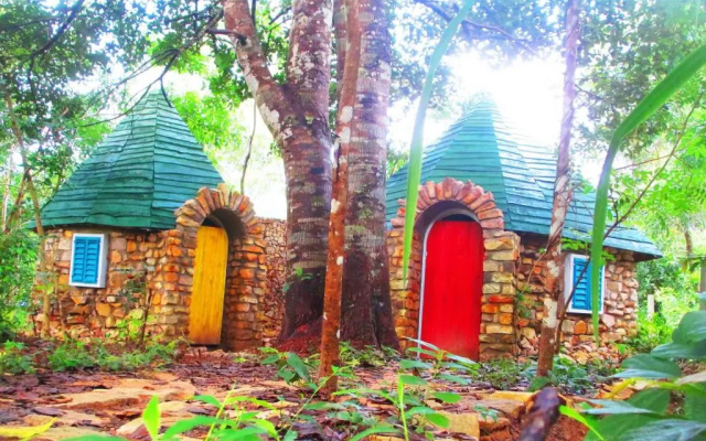 Phu Nam House - Resort