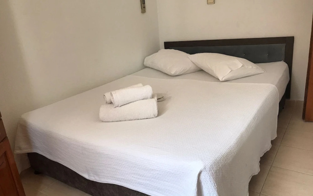 Moonlight Apart Hotel