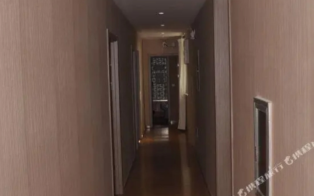 Yueliangwan Express Hotel