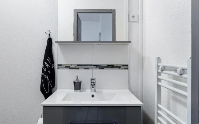 Comfort Stay Basel Airport 2A46