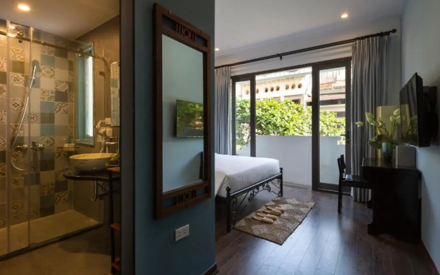 Centraltique Downtown - Bespoke Colonial House Near Hoan Kiem Lake