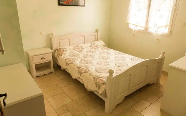 Spacious Furnished Holiday Villa With Private Pool and Covered Terrace