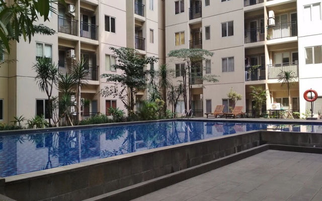 Bright & Stylish 2BR Hook Apartment At Sudirman Suites Bandung