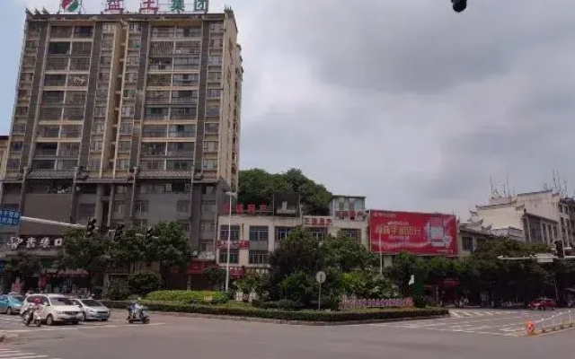 Jiangzheng Hotel