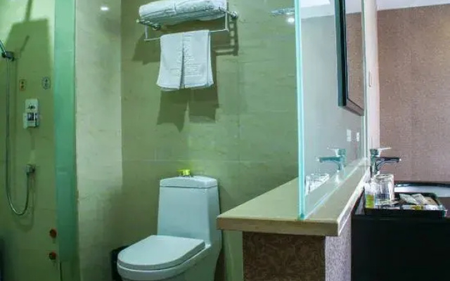 Xingcheng Hotel (Hengdian Huaxia Avenue)