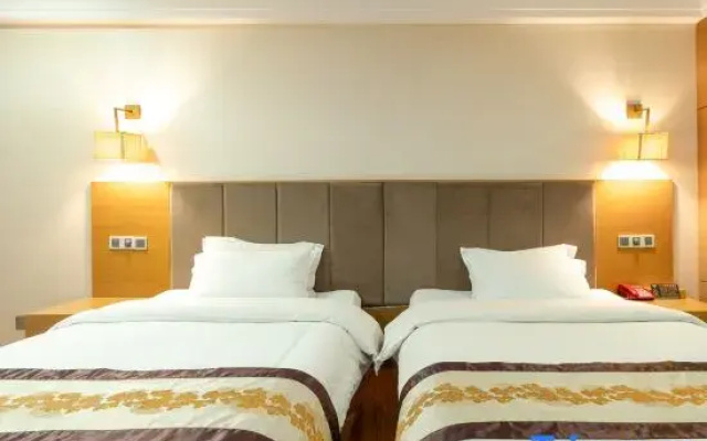 Longchuan Wanlong Business Hotel