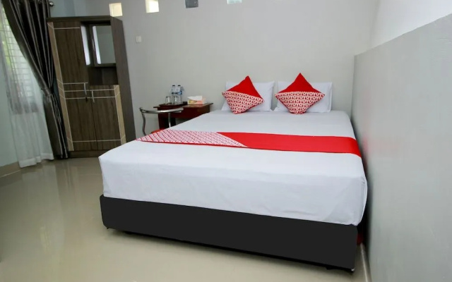 OYO 739 Guest House Si Kancil