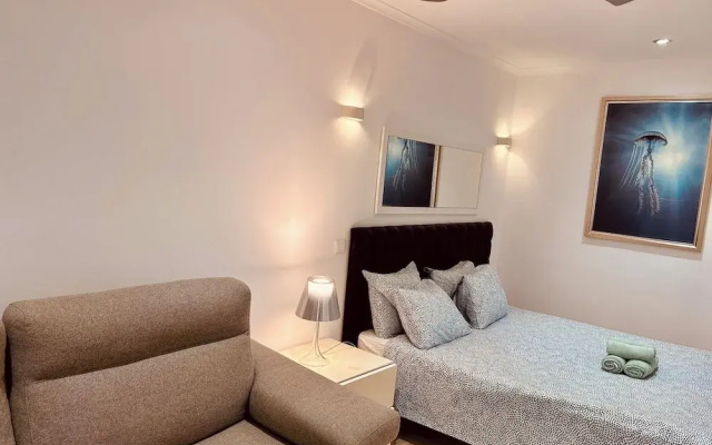 Central Lagos Town Center Apartment Near Marina