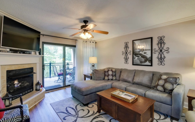 Gatlinburg Condo ~ 2 Mi to Smoky Mountains!