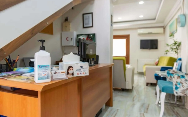 Merot Suites