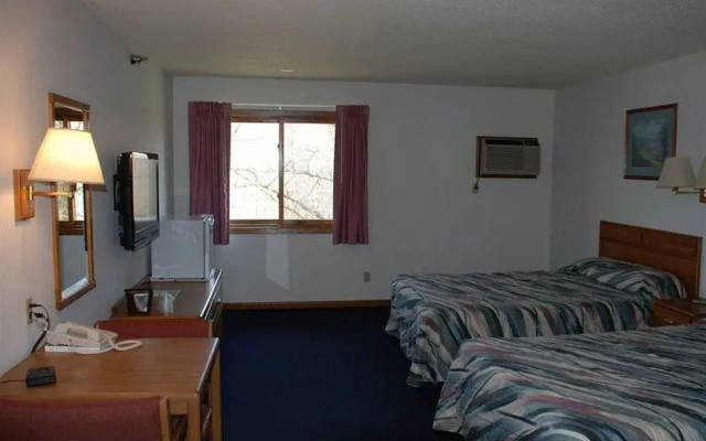 Americas Best Inns Warroad