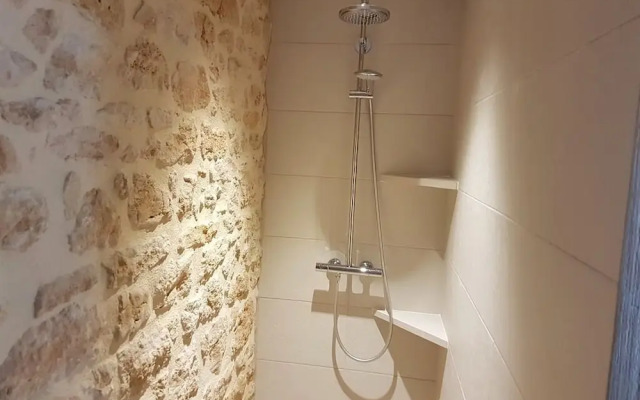 Le Petit Paradis