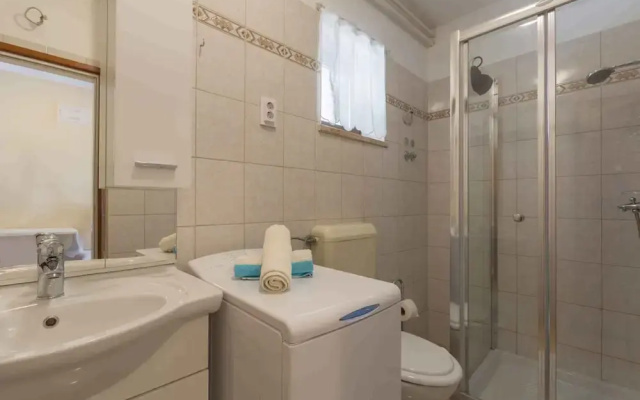 Ferienwohnung mit Wlan und Schöner Terrasse