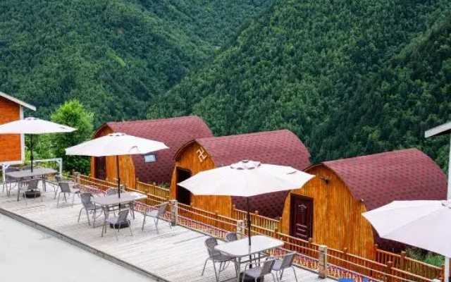 Mountain Tour Homestay（Four Sisters Mountains）