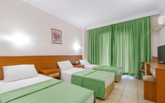 Alanya Beach Hotel