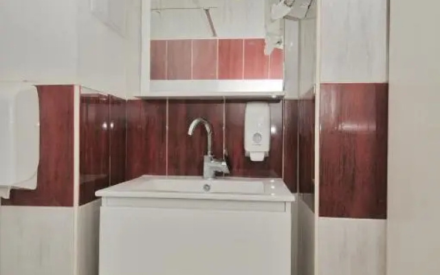 Oasis hostel