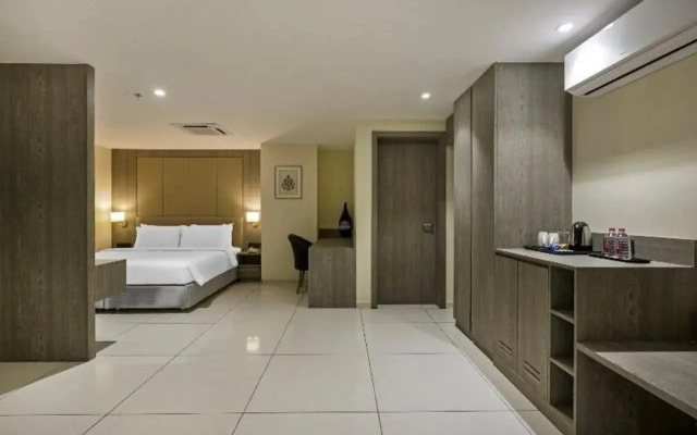 Sunday Hotel Vadodara
