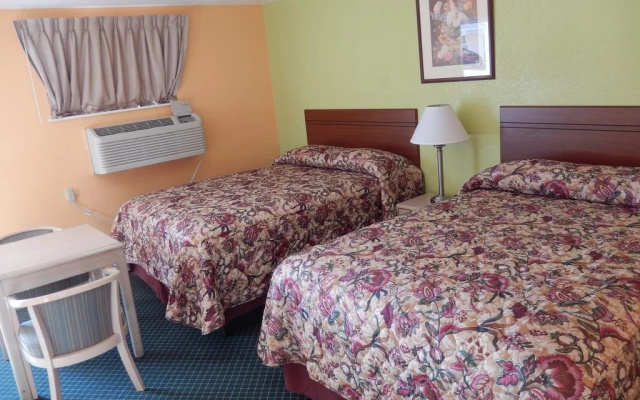 Townsman Motel