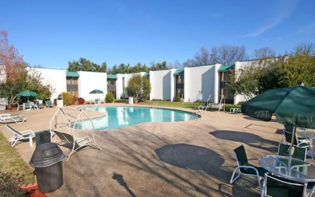 Ramada Statesville