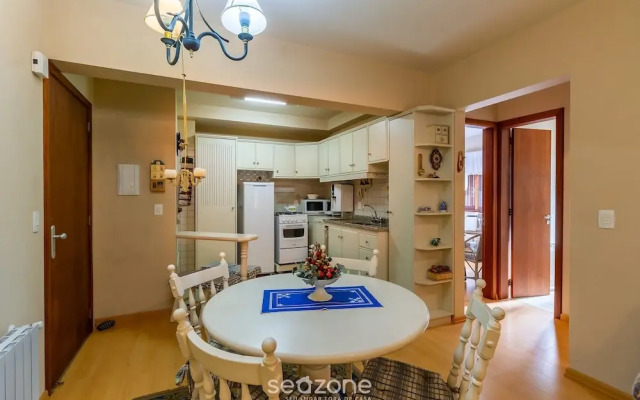 Apt w/ Fireplace 650m Mini Mundo Gramado Jpa102
