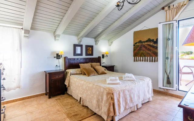 Villas Dehesa Roche Viejo