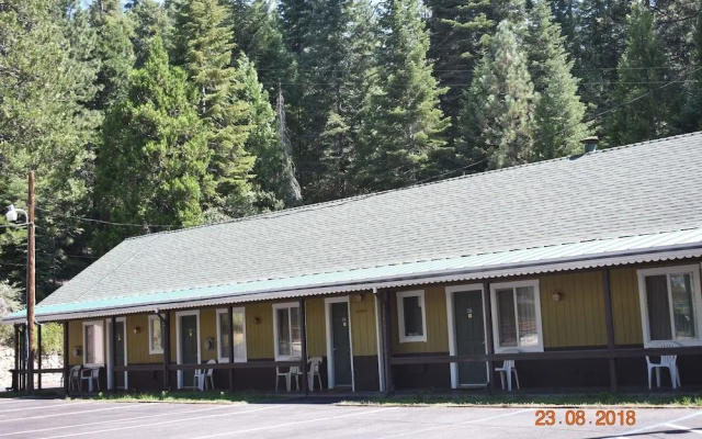 White Chief Mountain Lodge