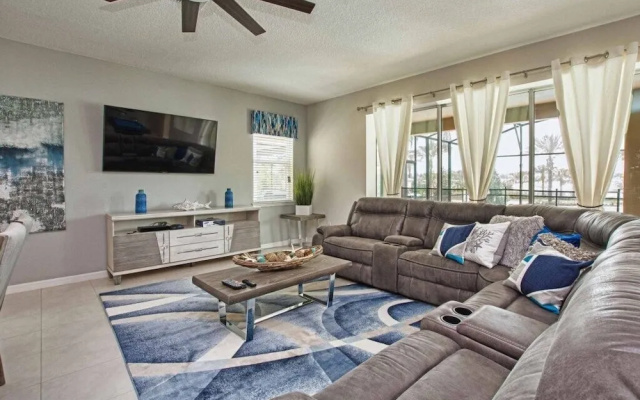 Solara - 9 Bedrooms House W/pool-8103sa Home