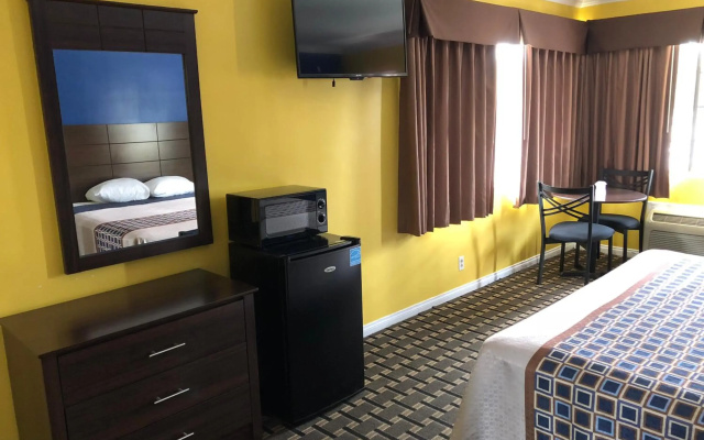 Whittier Travel Inn